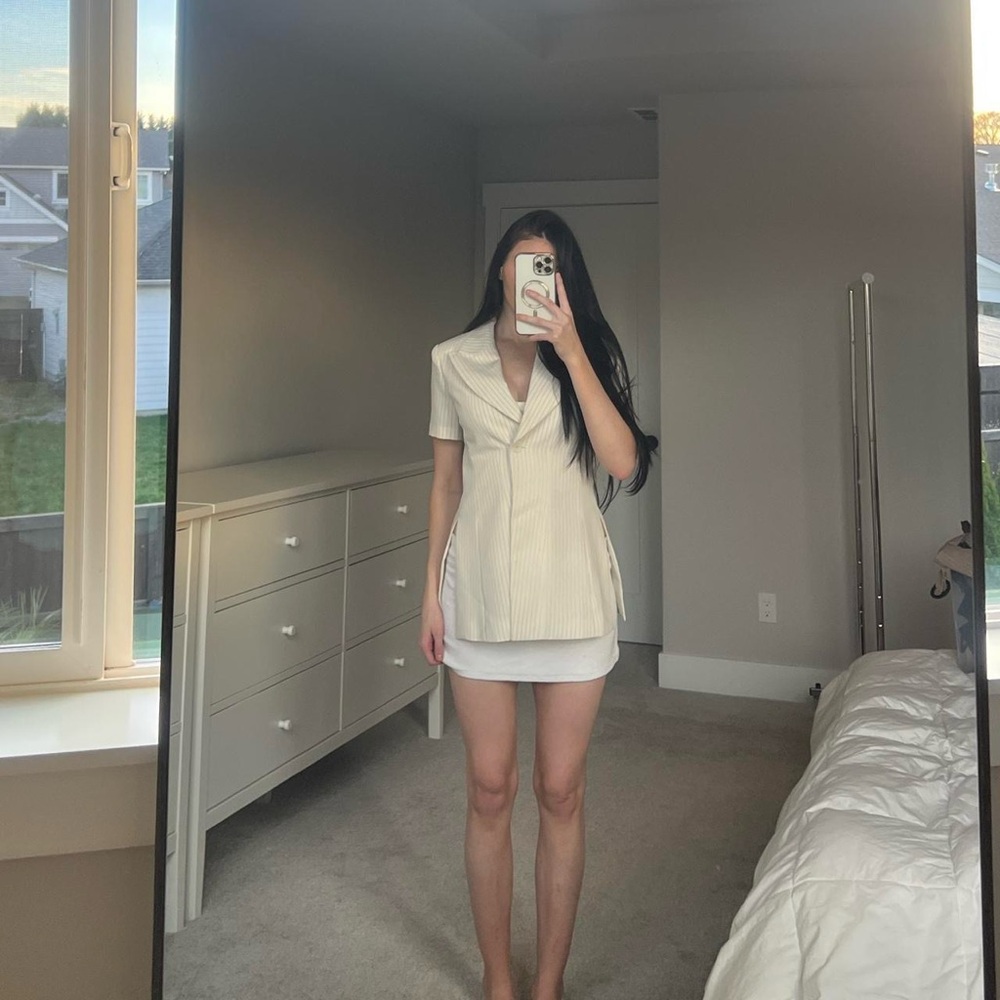 Short sleeve blazer
